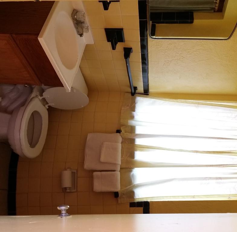 Holly Hill Twi Light Motel المظهر الخارجي الصورة